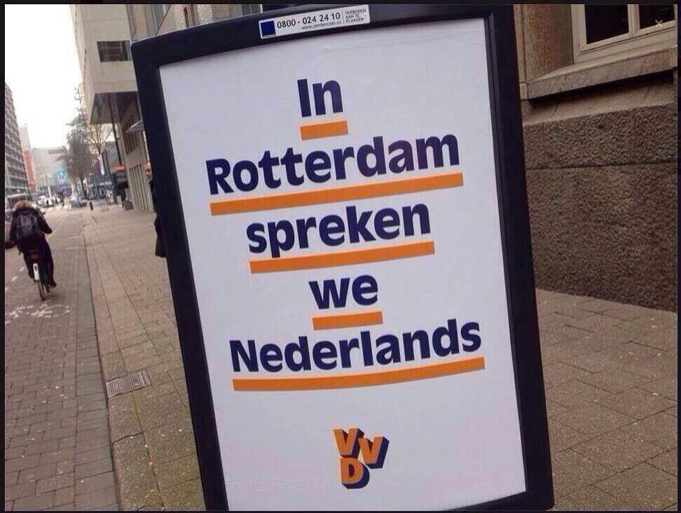 manonuphoff's tweet photo. Ha ha ha.In Rotterdam.Met haven.Waar talen spreken Het Ding is.Zou zeggen:zeel/handelslieden aller landen. KEER OM! http://t.co/zCA1T8C80Y"