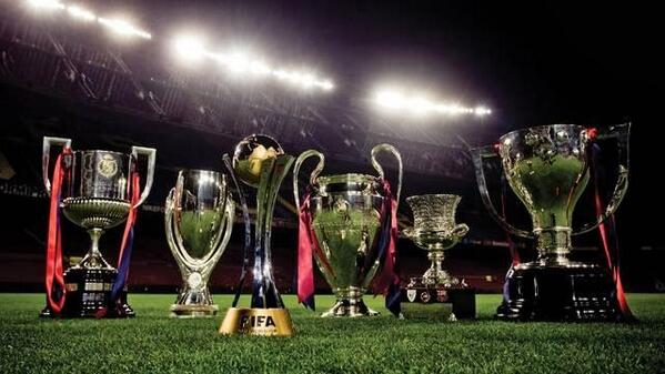 Barcelonismos's tweet photo. 112 años cumple hoy el Madrid.  Y en ninguno de estos años han podido hacer esta foto. http://t.co/NhREm0HZPN