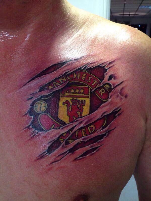 SorryMum13's tweet image. Awesome full colour Manchester United skin rip done by Jonny today! #SorryMumStudio #ManchesterUnited