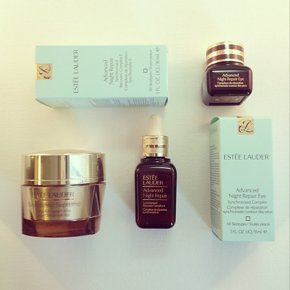 davelackie's tweet photo. Win our favourite Lauder Skincare Regime! To enter, follow @davelackie & RT #springlilly We draw Friday! http://t.co/rmbRYYOrQa