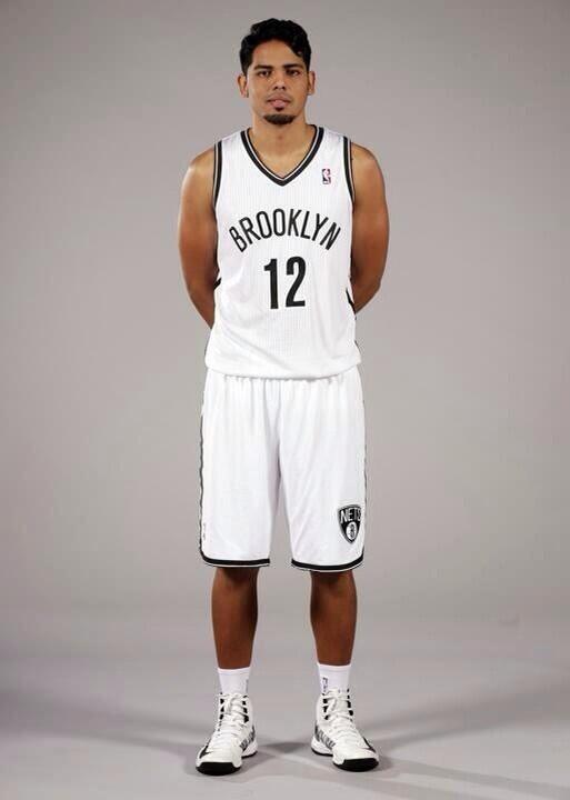 TaconesDeportes's tweet photo. Jorge Gutiérrez se convierte en el cuarto mexicano en llegar a la @NBA firma contrato de 10 días con @BrooklynNets 👍🏀 http://t.co/J94ffVAo7z