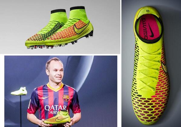 FootballFunnys's tweet photo. New Nike Magista boots! http://t.co/Fdn6nWB8vs