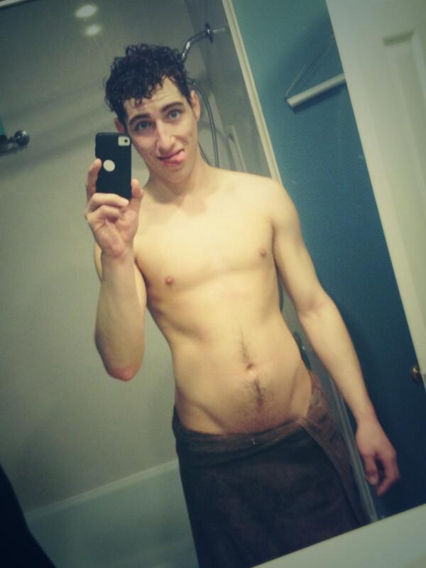 trymeblake's tweet image. Shower shot. Looking hot.