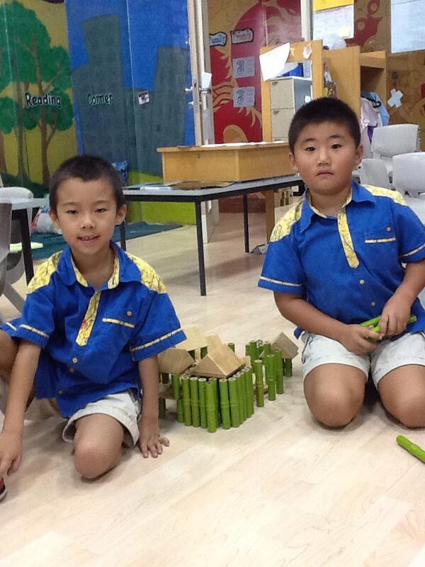 K2Jakarta's tweet photo. @yiskp @DPAKinder2013 :Chen Chen: my building! http://t.co/SGHvOxcjna