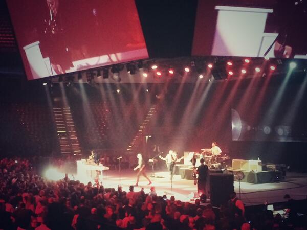 HitachiSolUS's tweet photo. Having so much FUN at the FUN concert! @MSFTDynamics #conv2014 http://t.co/f4hxDQzQBr