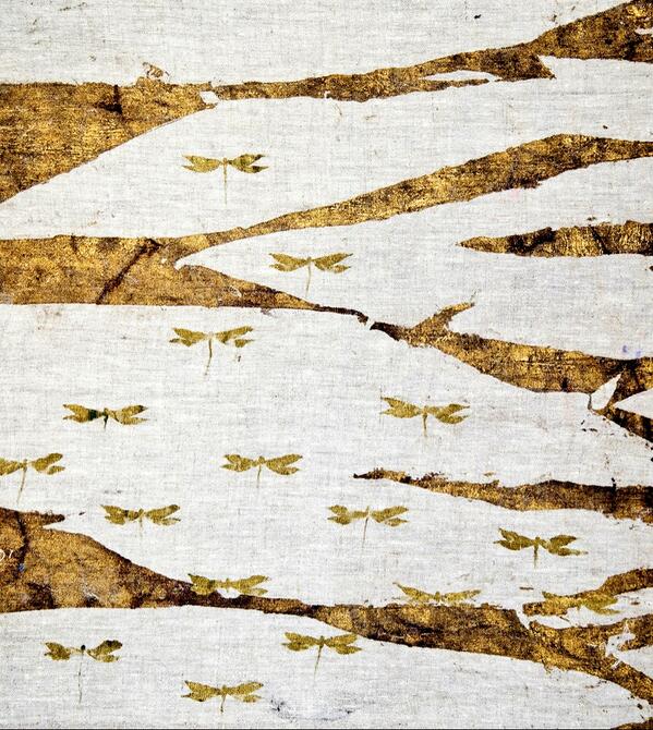 ChiaraTextile's tweet photo. #bespoketextile gold #dragonfly #fabriccollection #handfoiled #linen @MaximBerglund http://t.co/5hpDSL7miA