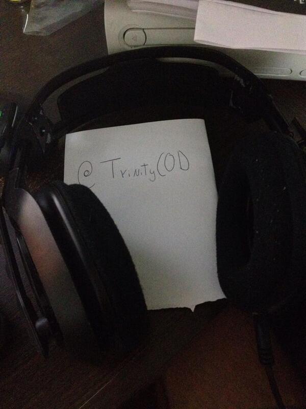 TriniTyCOD's tweet image. Para fechar bem o feriado : Sorteio de Astro A40 parcialmente usado. #RT + #Follow para participar, Resultado: 25/3.