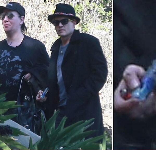 MMJMovement's tweet image. Johnny Depp and Marilyn Manson smoking a bowl...
#marijuanamovement #cannabis #legalizeit #mmjmovement #mmj #ganja