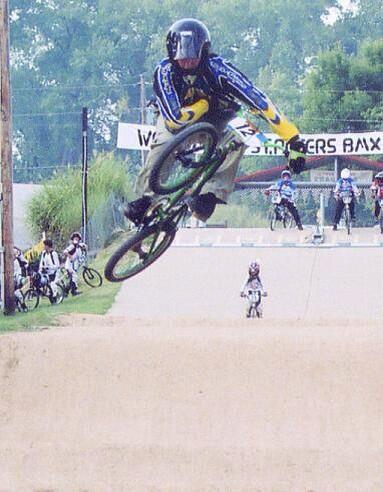 EllSteveo's tweet photo. #tbt  Man I miss these days http://t.co/R4bLcUt5ys