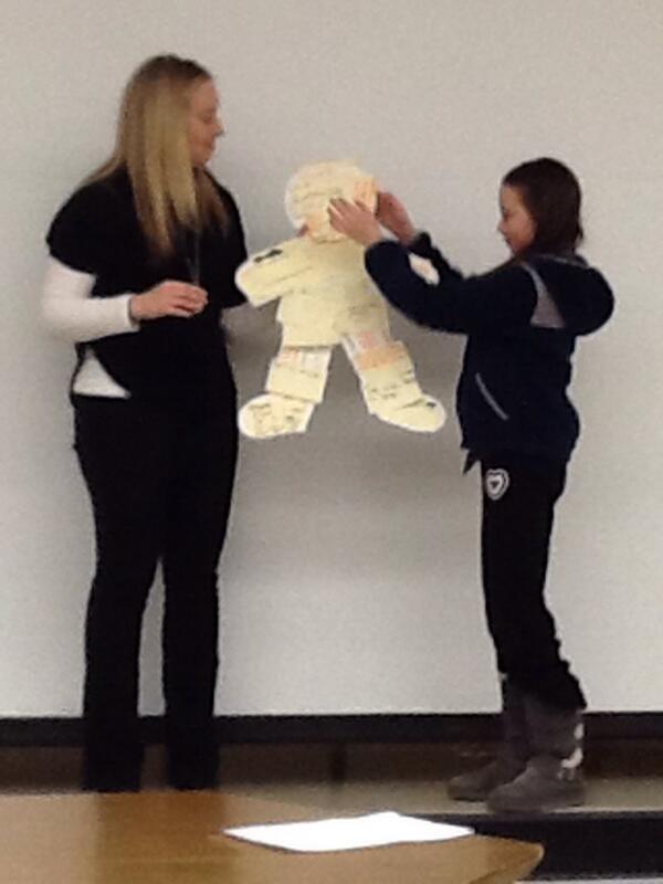 orchardtech's tweet photo. At Orchard Hollow, student ambassadors demonstrated their training at our PTA meeting. http://t.co/aXgTAECgu2