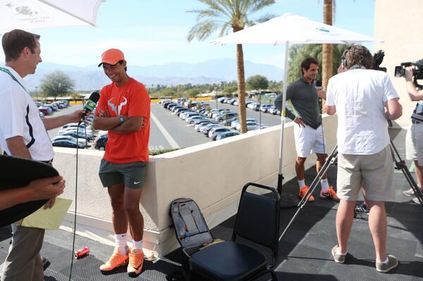 BNPPARIBASOPEN's tweet photo. .@RafaelNadal and @rogerfederer, hanging out on a sunny roof. Only in #IndianWells? #BNPPO14 http://t.co/7WLgGSqtLv