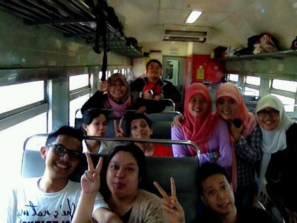nonawiina's tweet photo. yeay! @AkberSBY @AkberMks @AkberBangkalan goes to Salatiga #LLD2014 http://t.co/x2jVEcggEW