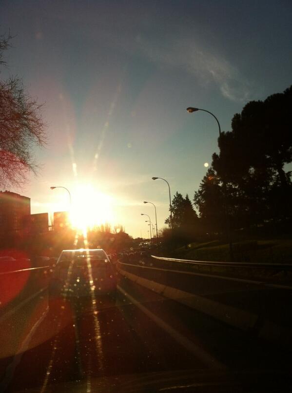 esteromero's tweet photo. Mucho tiempo sin escribir, vuelta a empezar con cosas como esta. Feliz viernes! http://t.co/8FeMSm9n4H