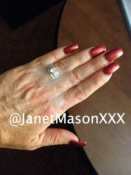 I think I have a wedding ring fetish : Cuckold