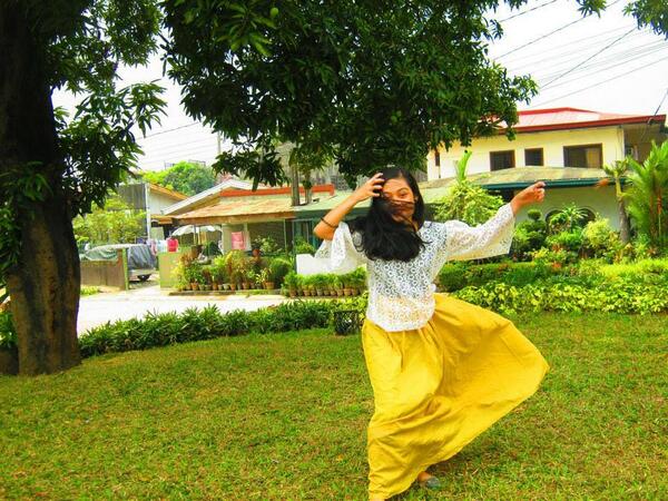 ninapaigna's tweet photo. LAURANG MAKULIT :p <3 http://t.co/U1UfSnfbnK