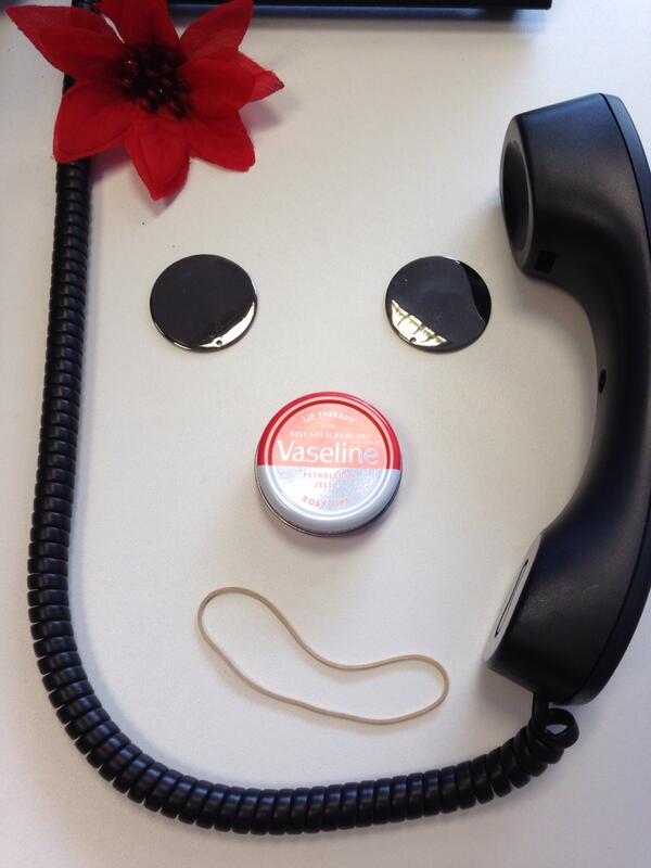 We're definitely on-board for #SmileyFriday from @KraftCufflinks! Here's our attempt. Send them yours :)