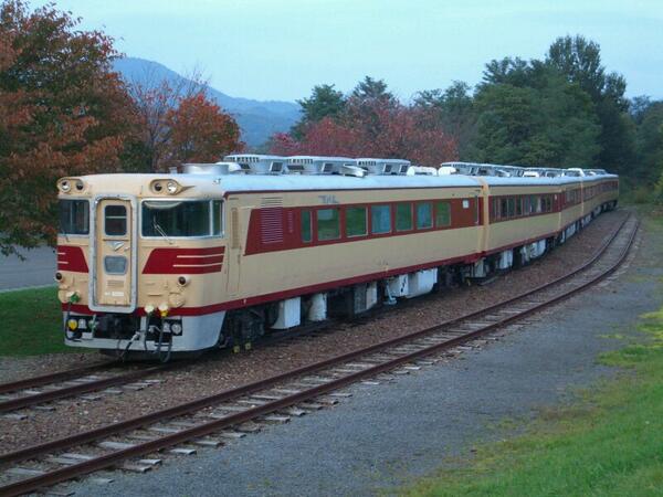 T Okhotsk 最近の電車ださいから昔のかっこいい電車の画像貼る これも静態保存ですが Http T Co Gdzvjyhfxa Twitter