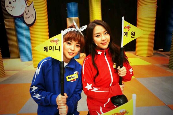 PDjiny's tweet photo. 난감스쿨 안방마님 예원쌤과 귀여운 혜이니~ http://t.co/8QJCCMAgKa