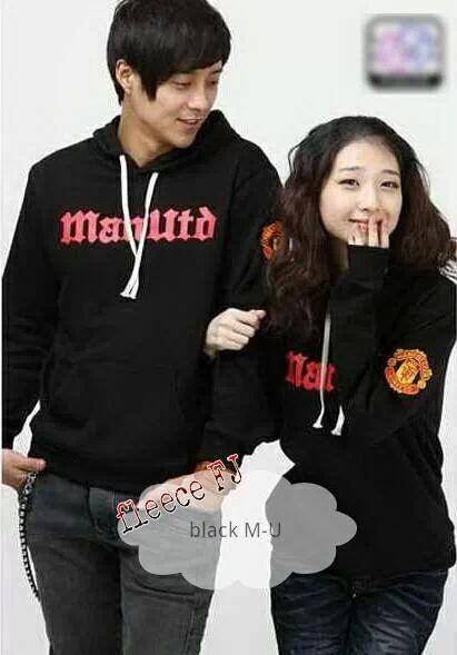pitcomodetsm's tweet image. MU Couple Kode : J12, IDR 150rbu, size cewe M cowo L bahan flecee