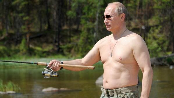 MBellec's tweet photo. Pourquoi il y a tant de commentaires pro-Poutine sur le Web >> http://t.co/6FADB5IOSN (#Takogokakputin) http://t.co/s455PZlzfl