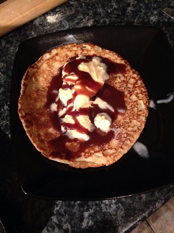GTDPractice's tweet photo. Hope everyone enjoyed #pancakeday this week! Here's one of our nurses creations.. #pancaketuesday #icecreamtopping 😍 http://t.co/i5cSE1JnDv