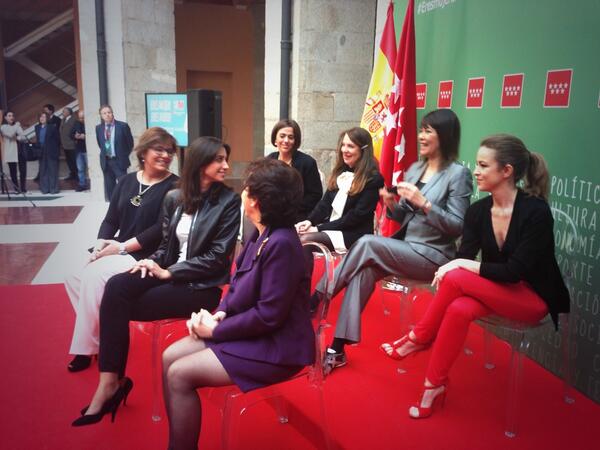 MartaMatute1's tweet photo. ¡Enhorabuena a todas!“@mhserrano: #EresmujerEresfuerte8M Grandes todas ellas, grandes todas nosotras!! http://t.co/ra4PbPEf2U”