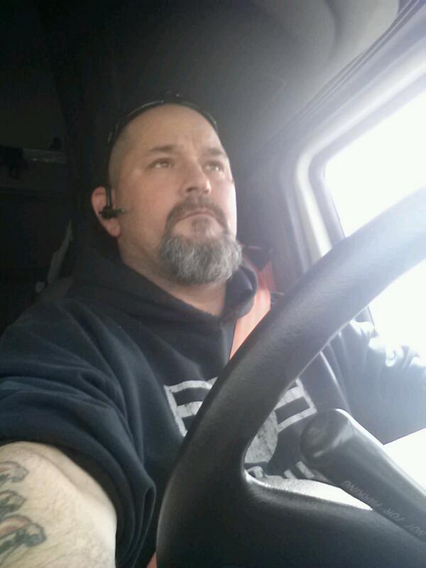 _HACKTHEPLANET_'s tweet image. Just driving in Missouri