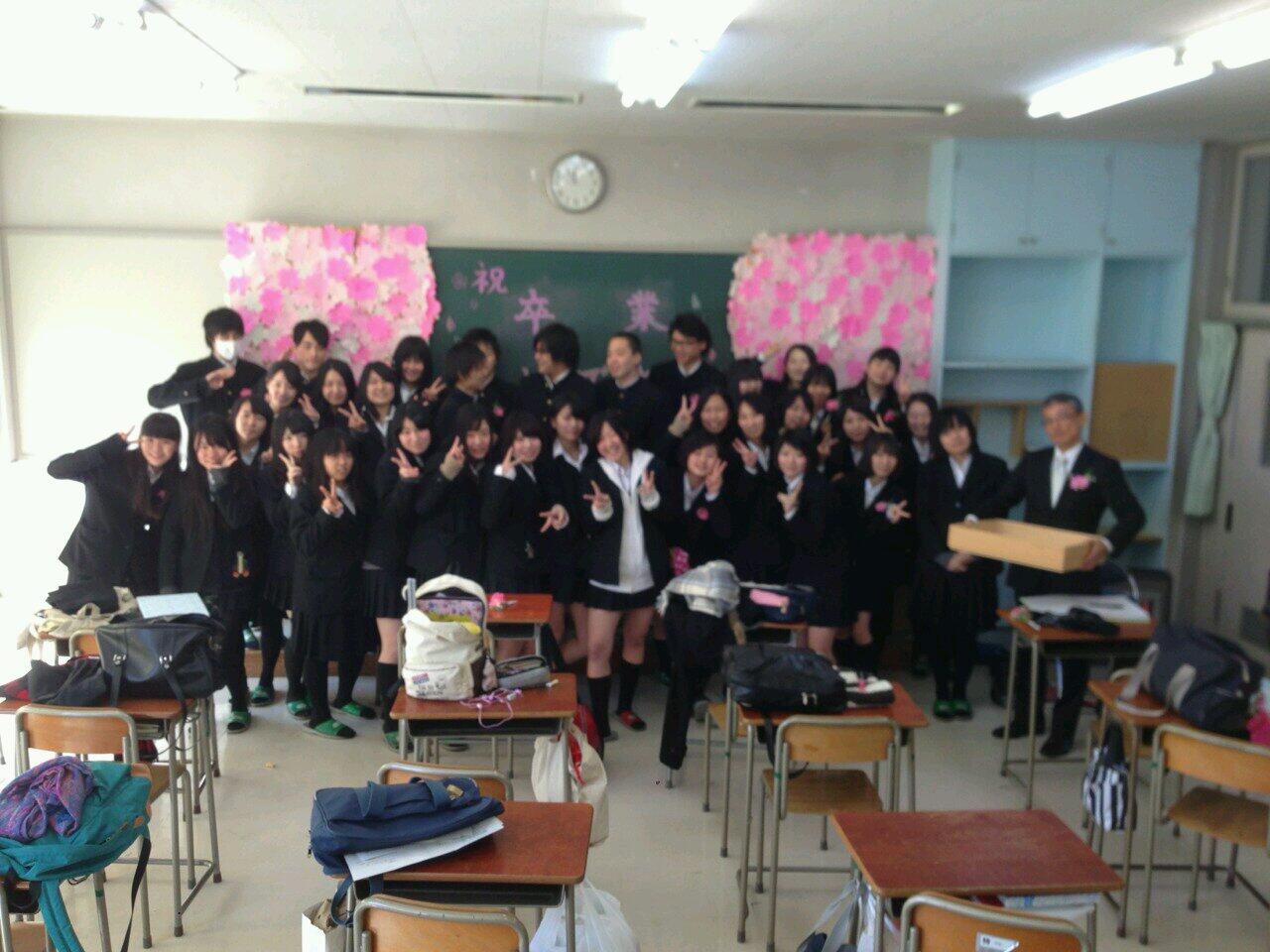Re on Twitter &quot;市川工業高校インテリア科卒業しました！色々な壁乗り越えてここまでこれてインテだったことを本当に誇りに思います