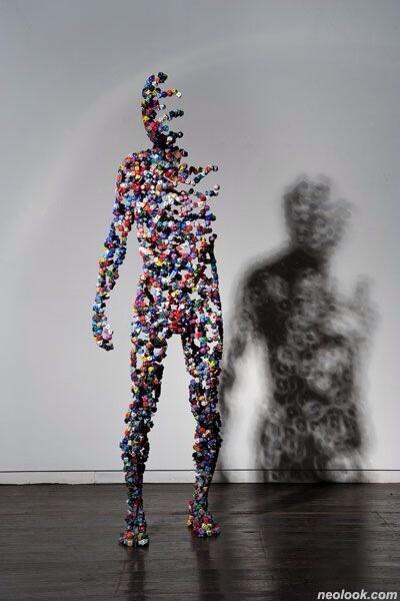 NowThatIsArt's tweet photo. Made out of dice http://t.co/vOn0XVKJn0