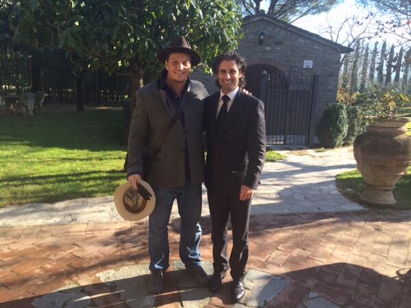 @GabrieleMuccino <a href="/lacortedeipapi/">La Corte Dei Papi</a> in #Cortona