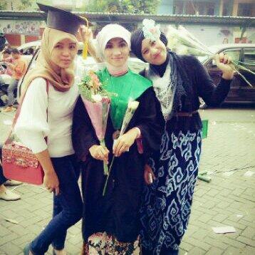 Tmn2 yg paling cetar. SMA 1 asrama, ngekost 1 atap, kuliah 1 kampus 1 kls. he he Congraduation <a href="/saidah07/">saidah aja dehh</a> cc <a href="/Tiedy_R/">天博/亚博体育/开云体育/百家乐/时时彩/棋牌/万博体育/欧宝娱乐/麻将/二十一点/骰宝/老虎机</a>