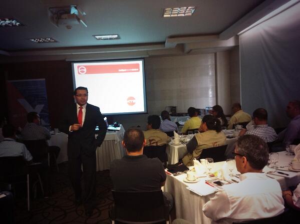 centracomsa's tweet photo. Desayuno de trabajo y presentación de portafolio, con @XTSCORP y Nexxt Solutions, en Pereira. http://t.co/utx314bFjX
