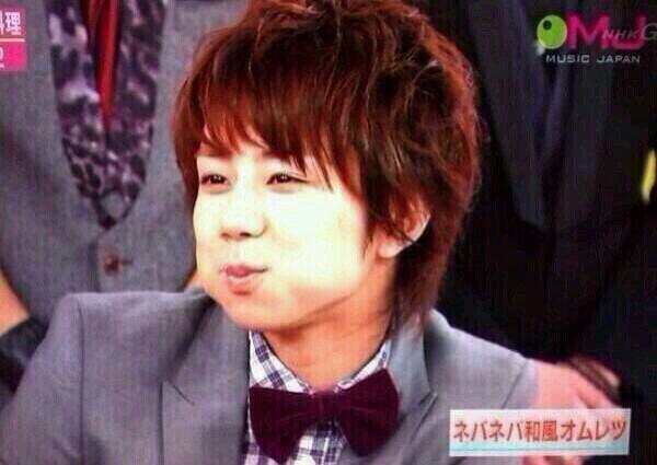 kks2h's tweet photo. みつ、頑張れ〜
あたしを見つけてごらん？笑 http://t.co/DWUJzPIZr5