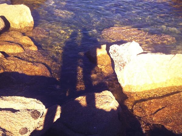 AFiestras's tweet photo. Desfrutando un pouco dos 21C que temos en Galicia!! #relaxingbeach @marta2905 http://t.co/FOXqcGPQp1