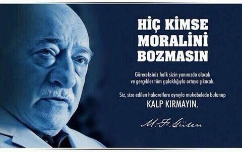 sumeyramarmara's tweet photo. Görmediğim ama gördüğüm herkesten daha çok sevdiğim Hocam!Üzülmenden gayrı herşey vız gelir #NefretDiliyleBarışaDarbe http://t.co/qzKwaMK2Oh