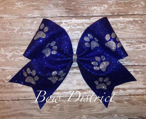 Bowdistrict's tweet photo. 3" Royal #Blue &amp; #Silver #Paw Print #Cheer Bow #cheerbows #bulldogs #terriers #huskies #tigers http://t.co/55hrgczigG
