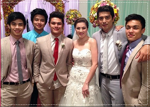 YvesGlobal's tweet photo. G2B Boys ! :) :) :) #G2BBestEndingEver @YourYvesFlores @imjonlucas @AlexanderMcDizz http://t.co/GVIzl8giJ0 http://t.co/UHsBSHicto