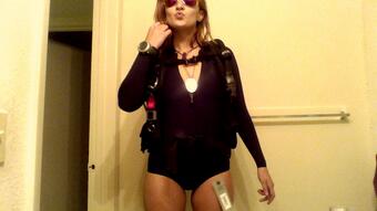 Check out My new wetsuit! It's a custom bodysuit 1mm from Ripcurl! SEXY SCUBA DIVING DOMINATRIX http://t
