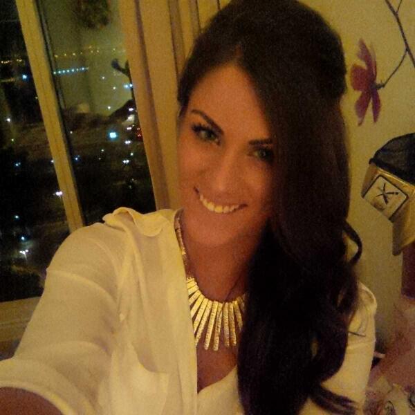 katiewarner1's tweet photo. Night out!!!! http://t.co/x6wYbmcBgz