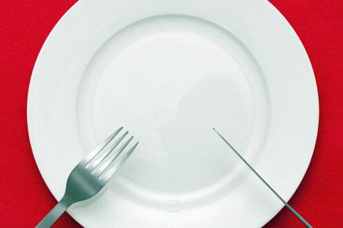 Polonia__'s tweet photo. DE BOA AQUI COMENDO UMA COMIDA TÍPICA DA ÁFRICA: PORRA NENHUMA COM NADA http://t.co/zrf0AsnJw6