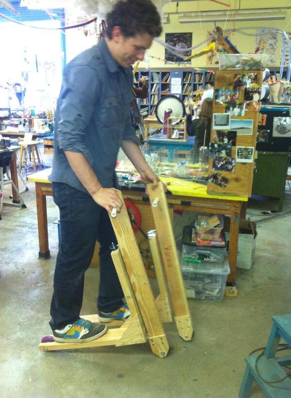 MSWscience's tweet photo. Sam trying to figure out how @MissionGrads scooters work! #build #scooters #create #learning #science #work #hard http://t.co/6YpcvjcSMD