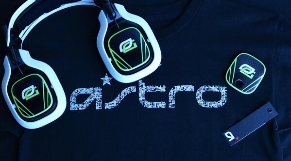 ASTROGaming's tweet image. Support the #GreenWall @ #CODChamps! 1 lucky RT will win @OpTicGaming A40 #SpeakerTags &amp;amp; an ASTRO shirt! #ASTROfamily