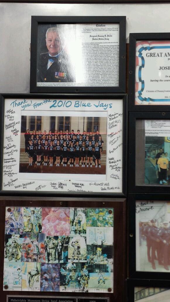 Chris Dax (@todaysimpact) on Twitter photo Hey @JHU_Philly have u caught this <a href="/GenosSteaks/">Geno's Steaks</a> ?Love the <a href="/HopkinsLacrosse/">Hopkins Lacrosse</a> representing.#GoJays #GoHop <a href="/HopkinsSports/">HOPKINS ATHLETICS</a> Hey @JHU_Philly have u caught this <a href="/GenosSteaks/">Geno's Steaks</a> ?Love the <a href="/HopkinsLacrosse/">Hopkins Lacrosse</a> representing.#GoJays #GoHop <a href="/HopkinsSports/">HOPKINS ATHLETICS</a>