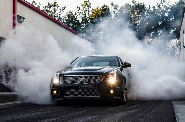 NationalSpeed's tweet photo. Not your grandpa's Cadillac...

#killyourtires #tireslayer #hoonigan #cadillac #ctsv #burnout http://t.co/yRE9ZFWmqI