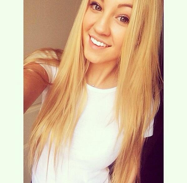 Bailey_ClarkHA's tweet photo. Smiling http://t.co/Y5fB5e0aM7