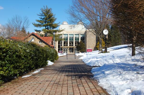 EasternU's tweet image. #EUSpringBreak14 #emptycampus #easternuniversity instagram.com/p/lP8tuNQl7Q/