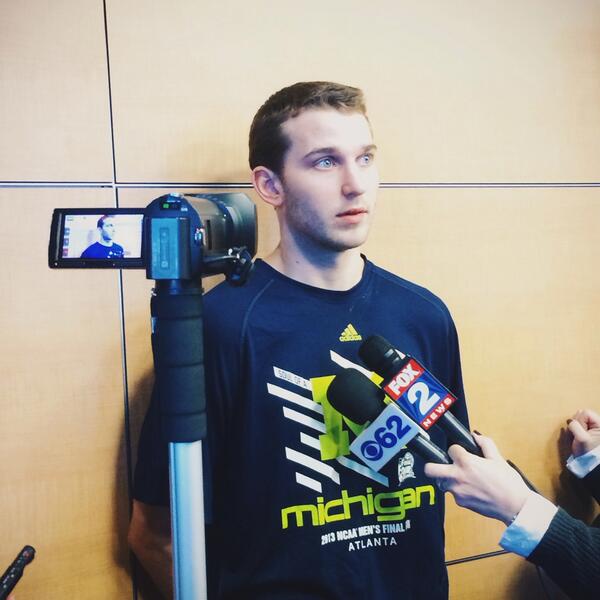 umichbball's tweet photo. .@NStauskas11: We don't care who scores. We don't care who gets the credit. We just want to win. http://t.co/Ro9qck679a