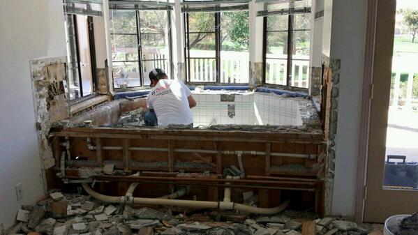 JB Bernstein on Twitter: "Goodbye #Scarface bathtub http ...