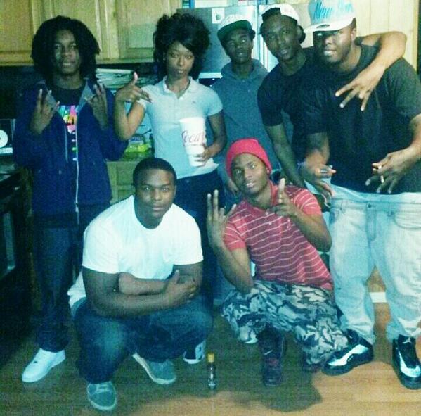 Ext_Bitch's tweet image. Free Kemo 
EXT