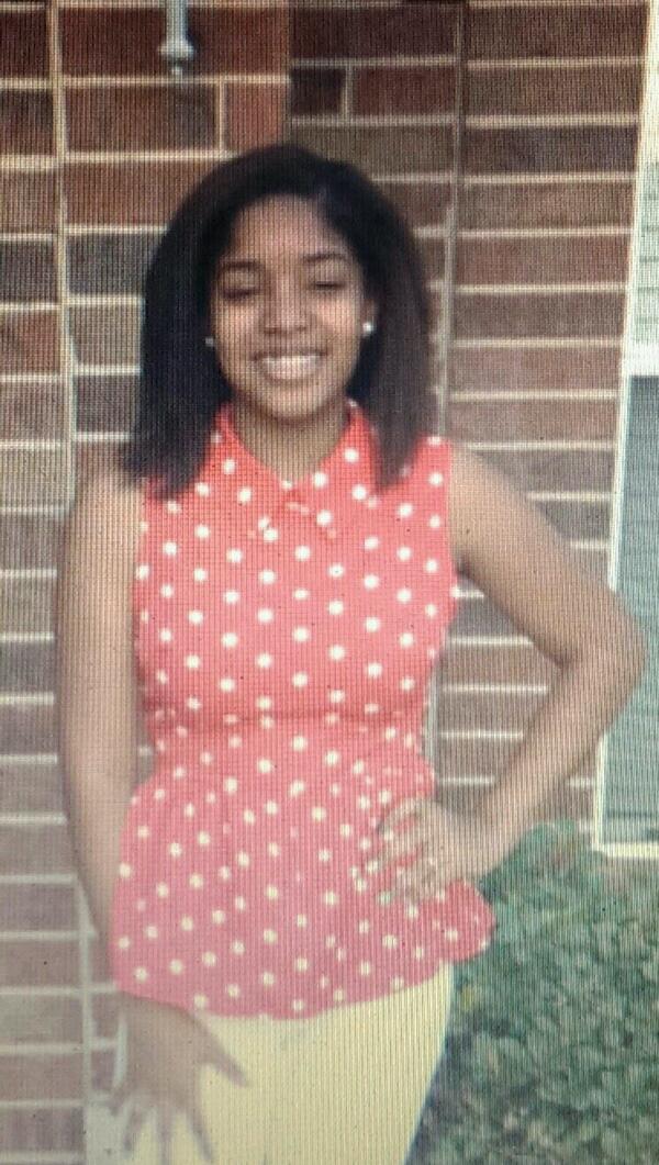 NylaBiggs's tweet photo. @Ali_Speaks #my granddaughter @gofund.com/7ch9ms?pc=fb_cr http://t.co/butcInWSM0